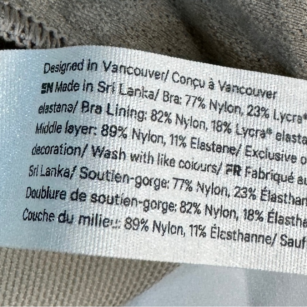 PreOwned Lululemon Free to Be Serene Strappy Back SportsBraWhite Size4 (NoPads) - Picture 5 of 5